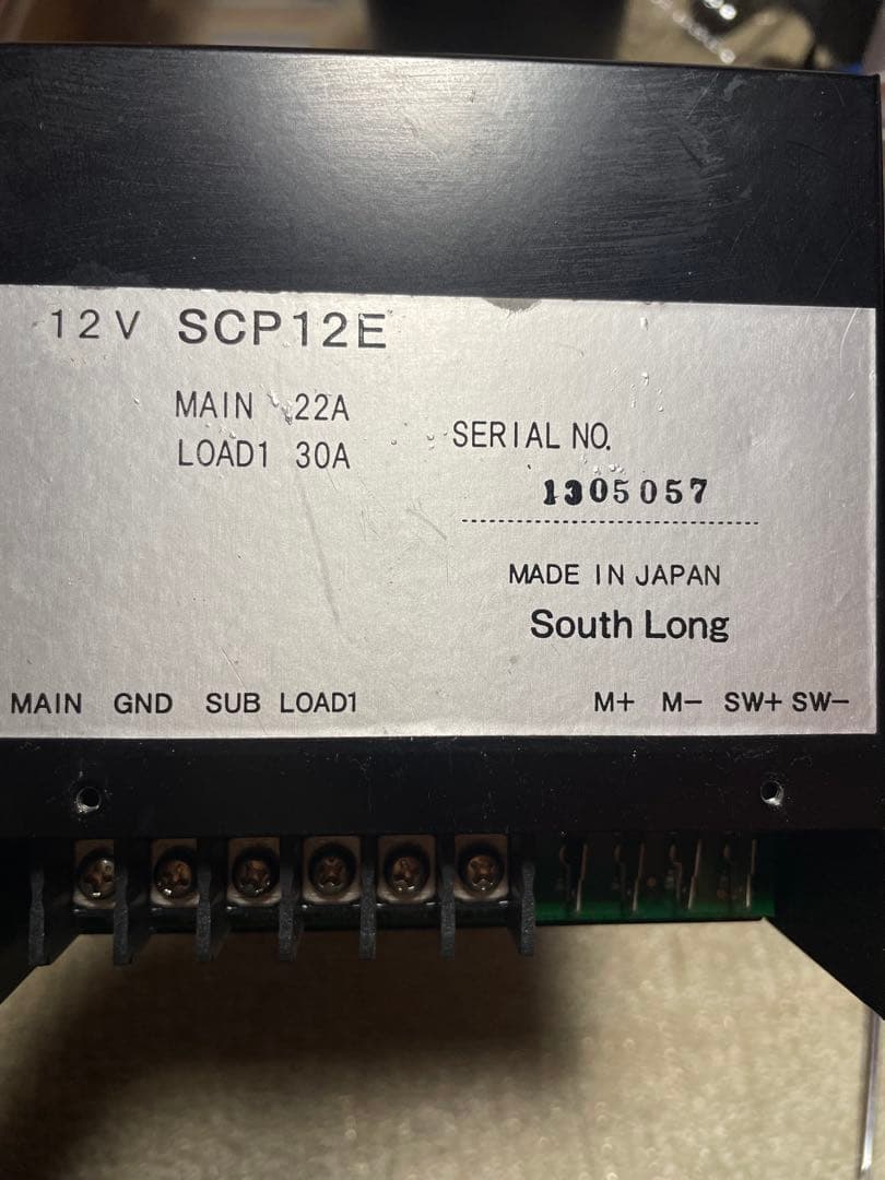 走行充電器 12V サブバッテリーコントローラSCP12E 電圧メーター