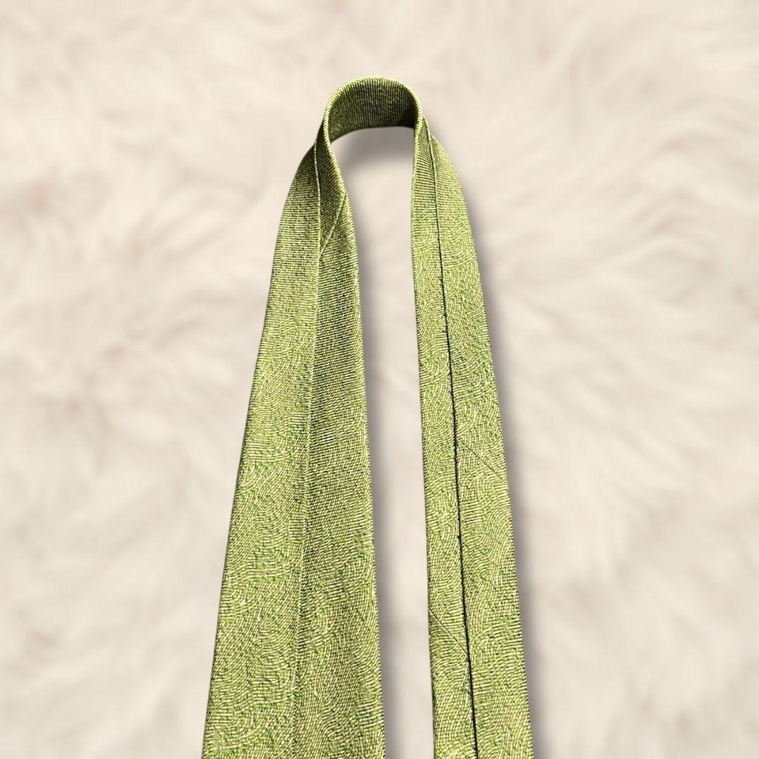 【未使用級✨】ブルガリ ソリッドタイ ライトグリーン セッテピエゲ 絹 ネクタイ