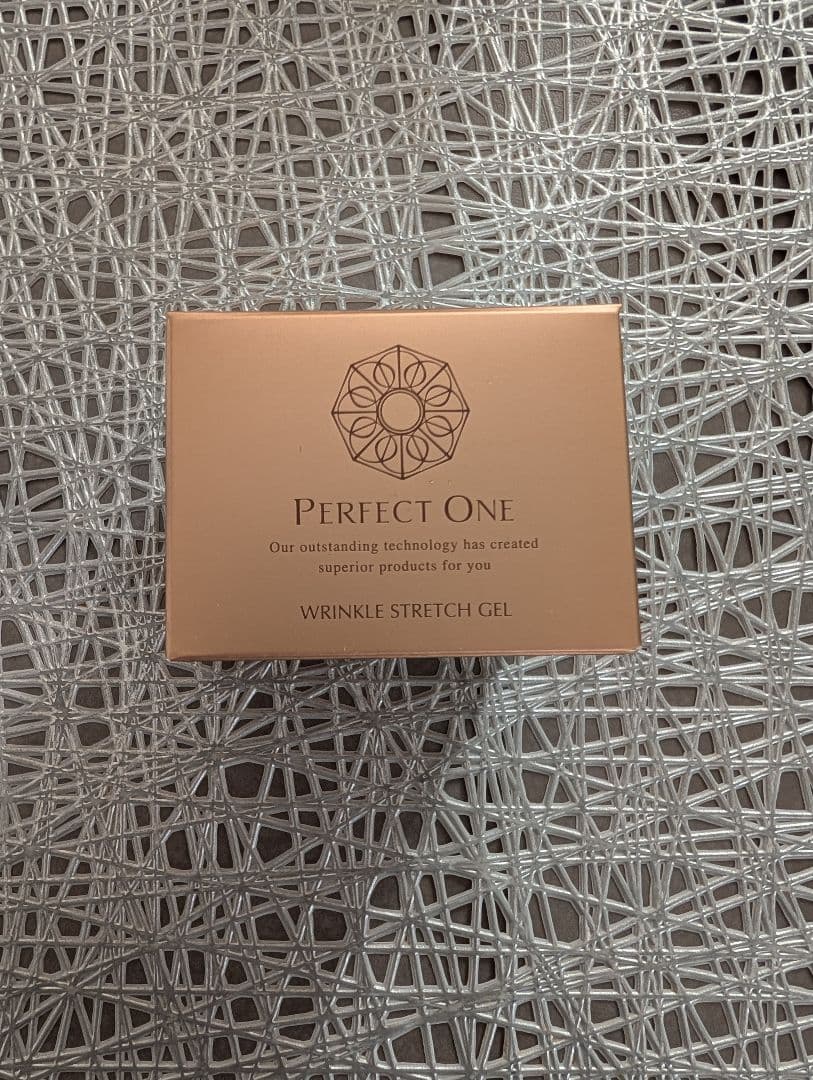 クリスマスイヴ限定セール！Perfect One ジェル＆ナイトクリームセット