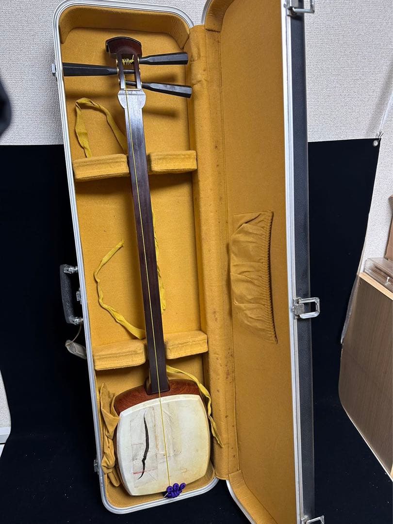 津軽三味線 太棹　紅木　紫檀　 弦楽器