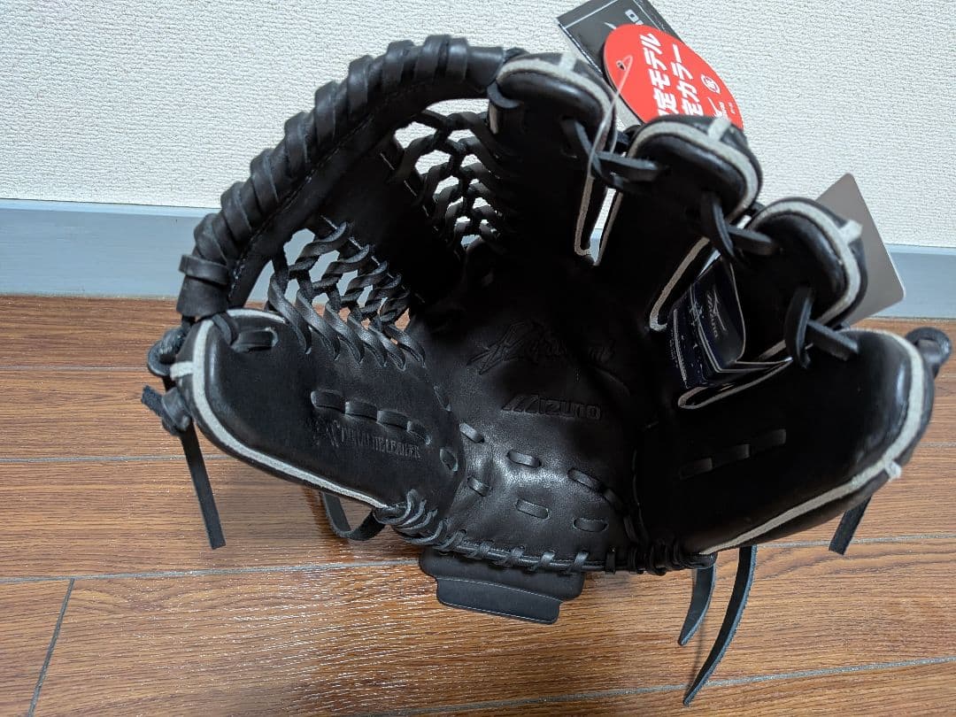 ミズノ 軟式グローブ 右投げ用 ブラック