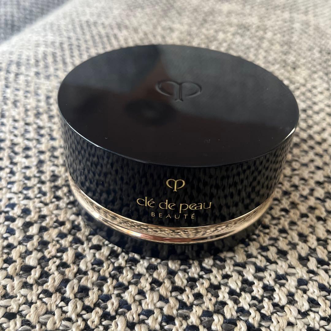 clé de peau プレストパウダー M