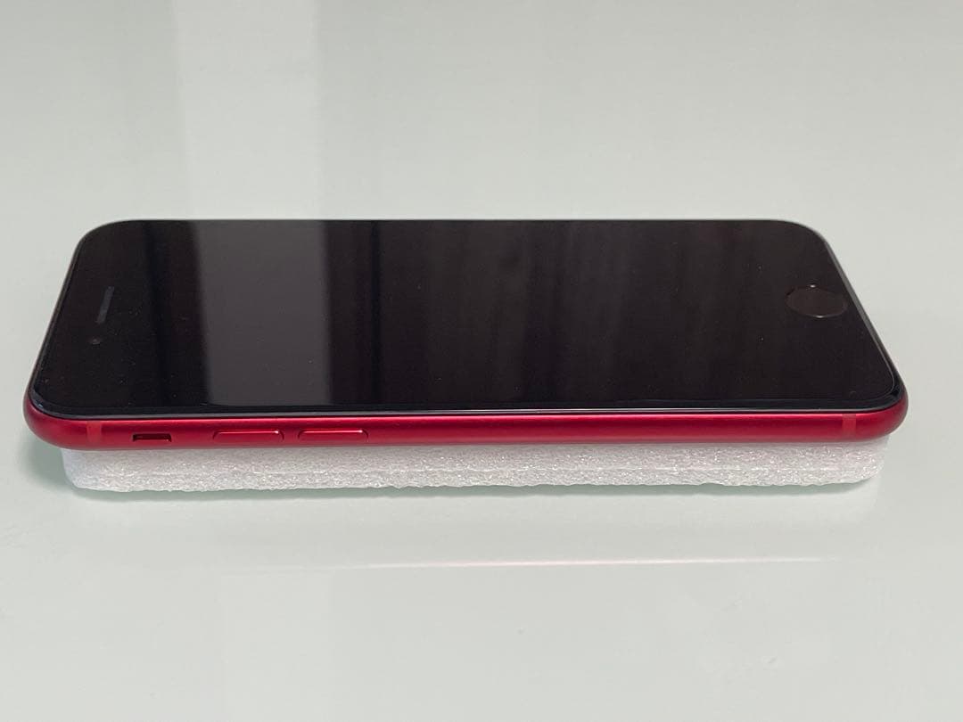 iPhone SE 第3世代 64gb レッド バッテリー100%