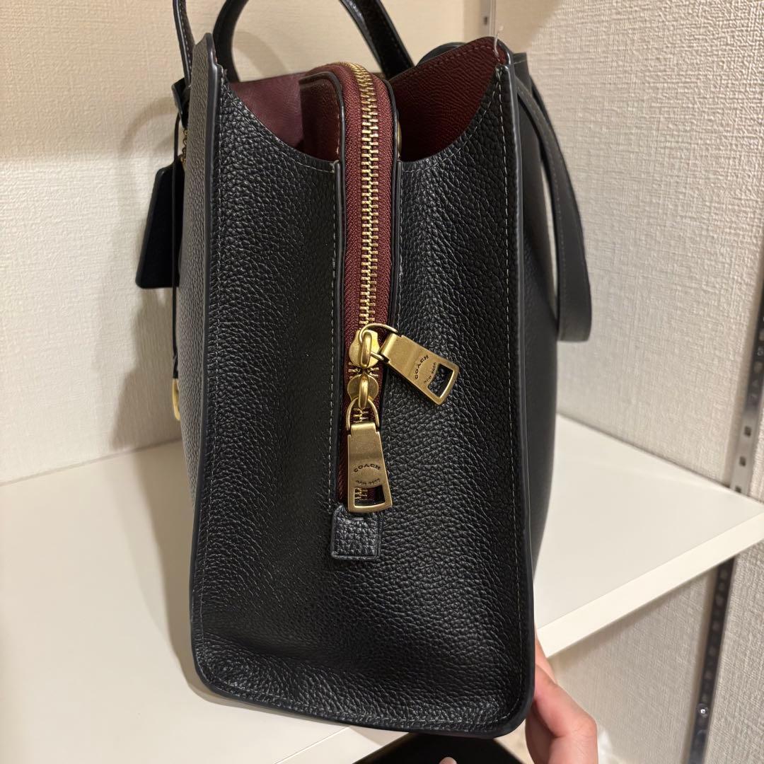 coach コーチ　ブラックレザー ビジネスバッグ