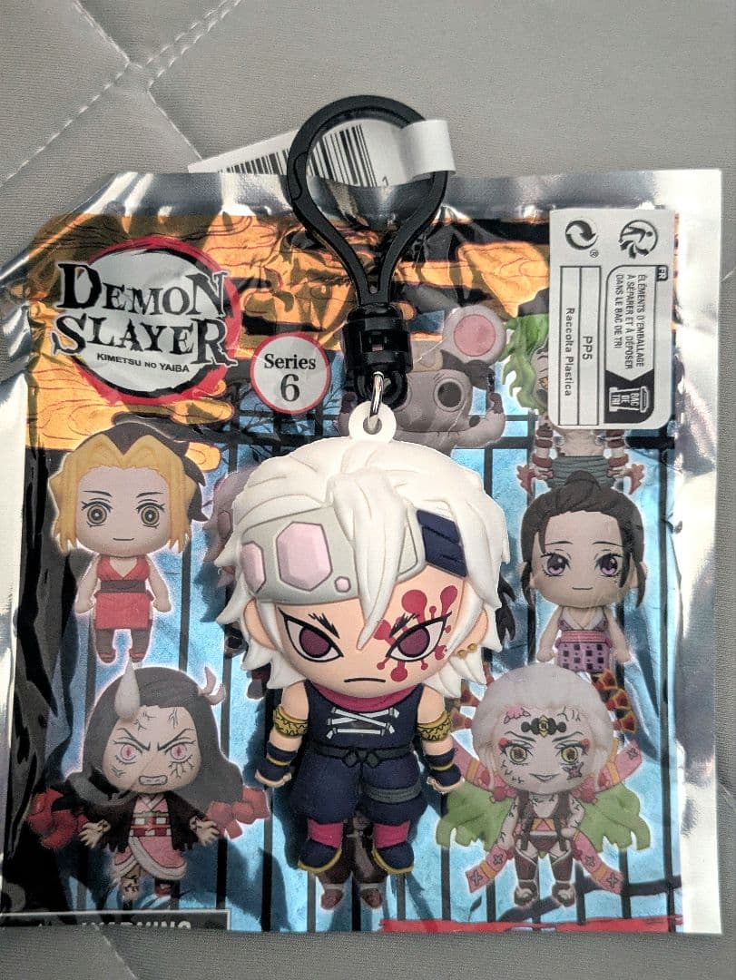 ケイト。鬼滅の刃　バッククリップ　おまとめ5点セット