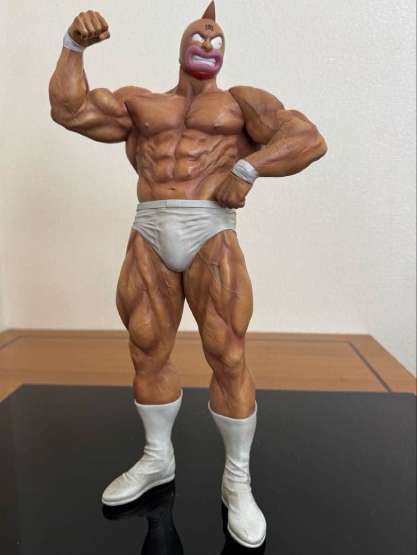 キン肉マンフィギュアUVカット加工アクリルケース付き