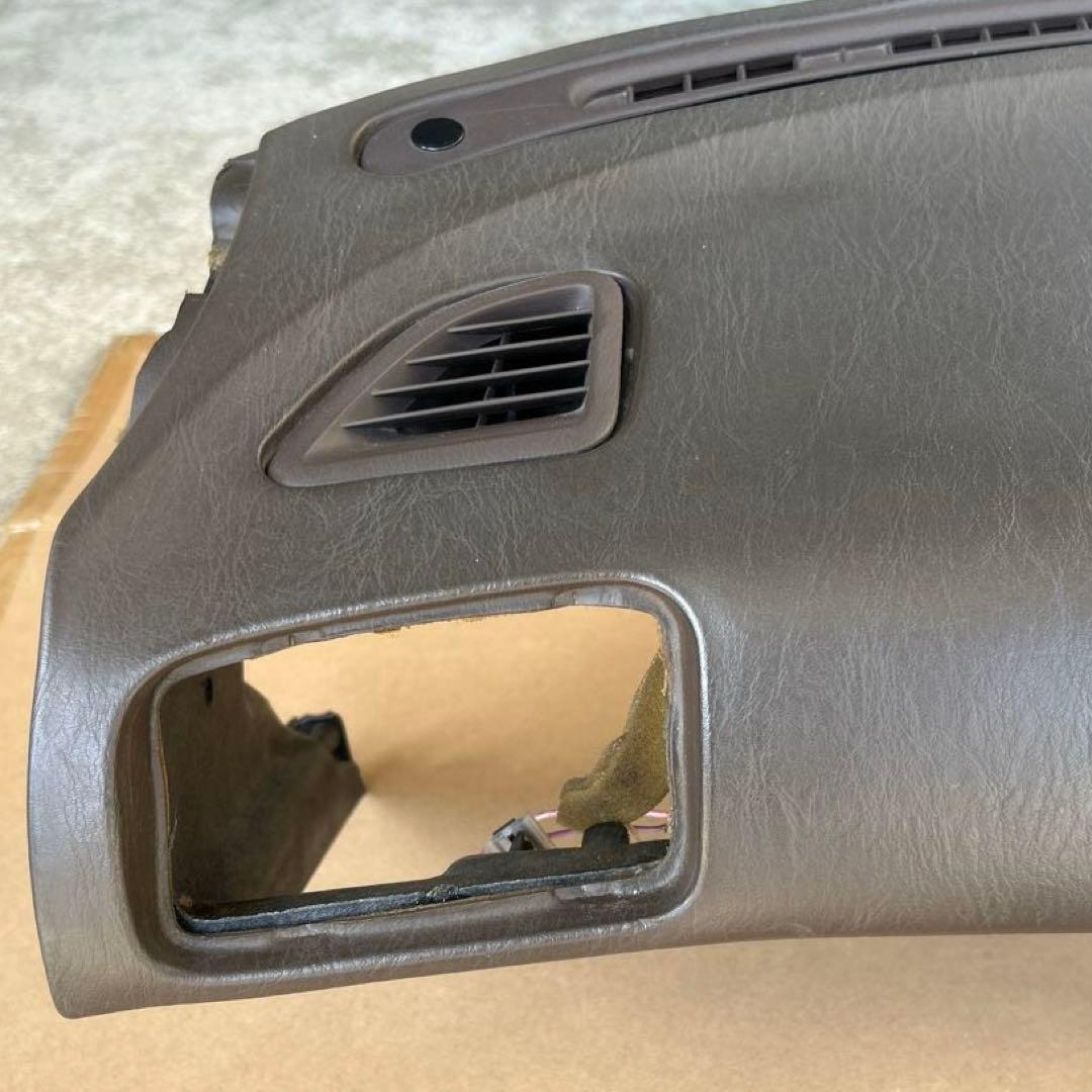 トヨタ マークⅡ GX81 純正 ダッシュボード　割れ無し　送料込