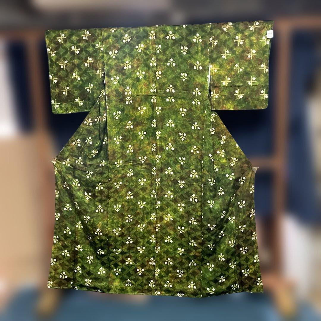 d*7様 no2417 絞り小紋しつけ糸付き