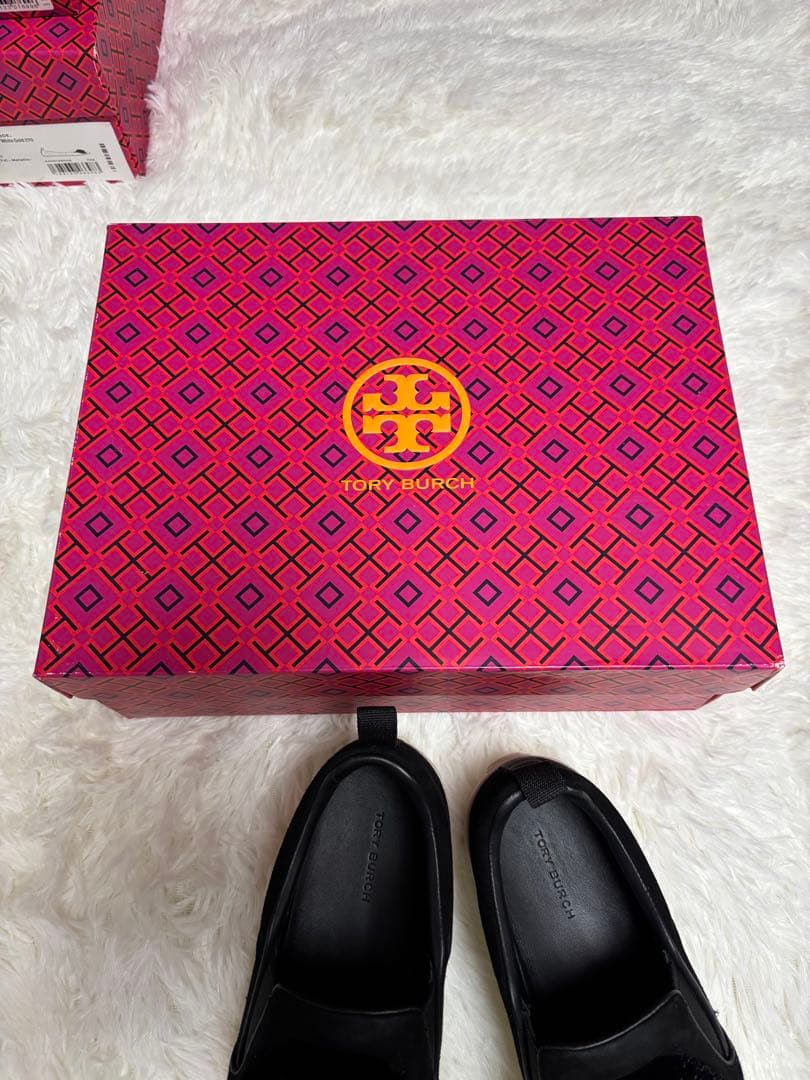 Tory Burch（トリーバーチ）