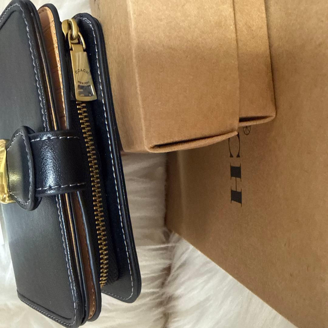 COACH ブラックレザー 二つ折り財布