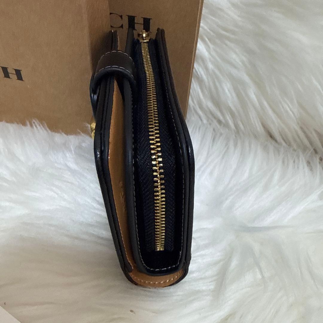 COACH ブラックレザー 二つ折り財布
