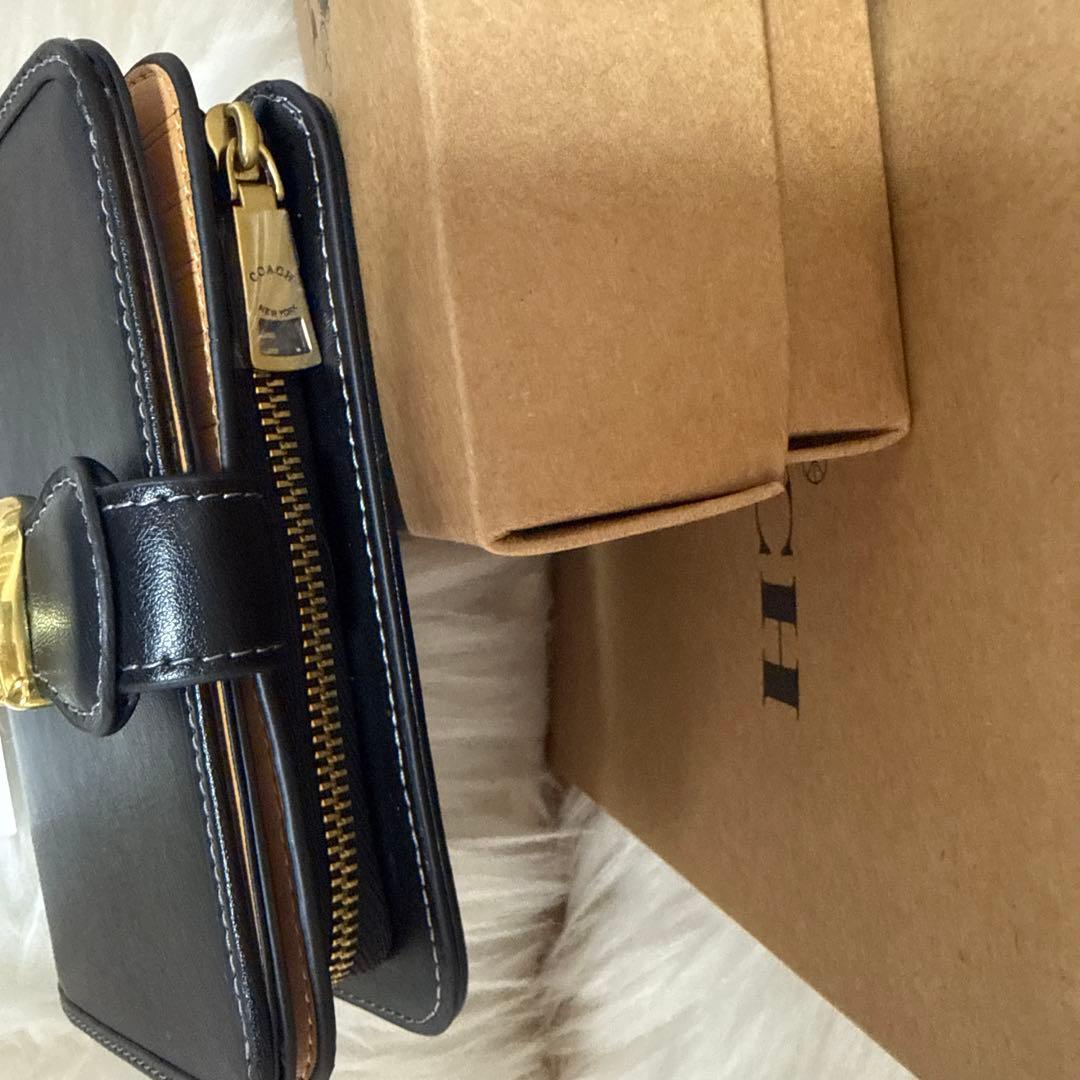 COACH ブラックレザー 二つ折り財布