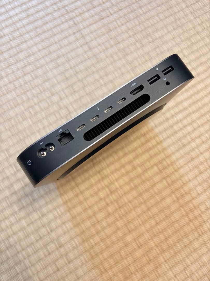 h*y様 【美品】Mac mini 2018 Core i3 / 8GB / 1