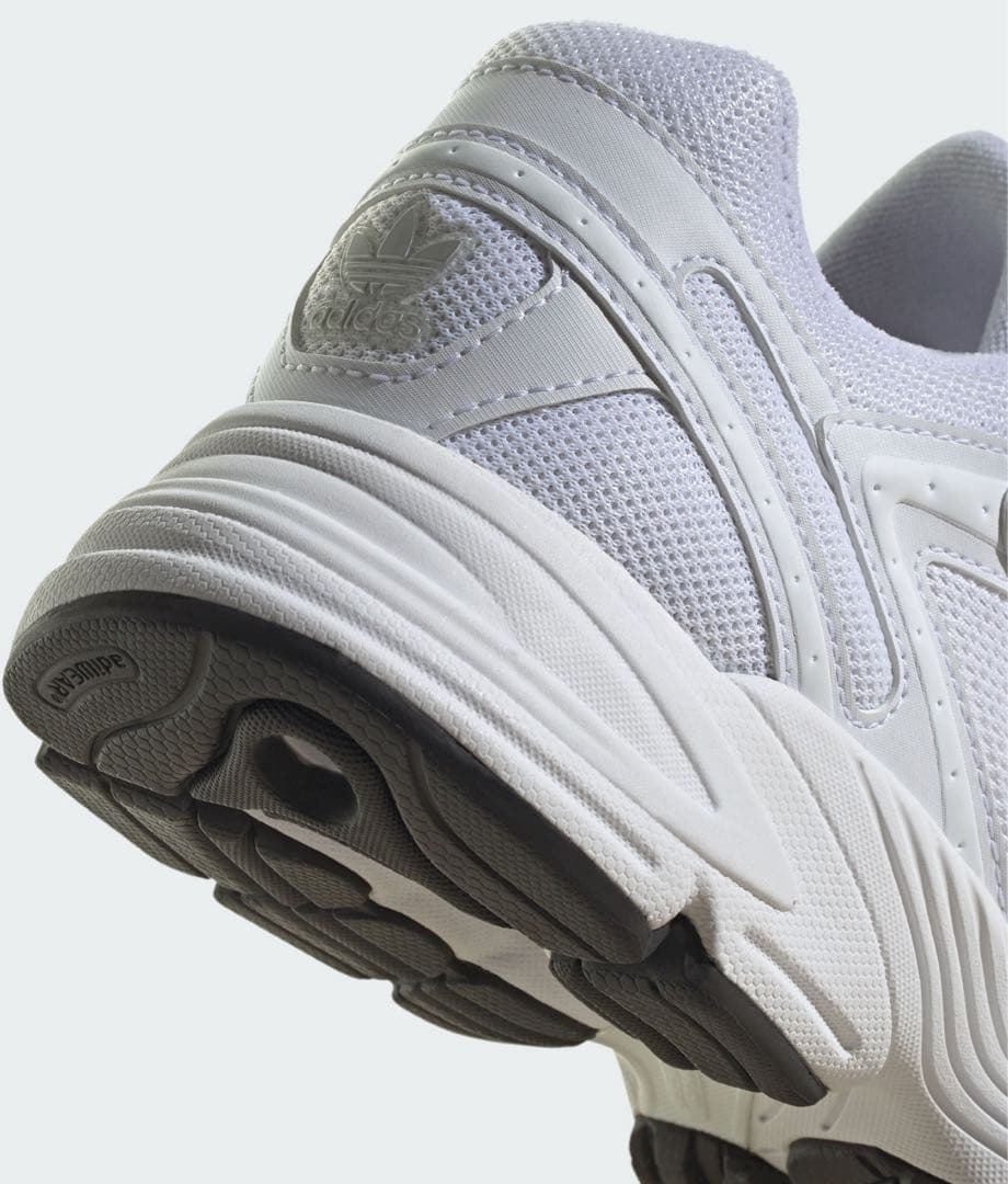 アディダス アスター adidas ASTIR 厚底スニーカー