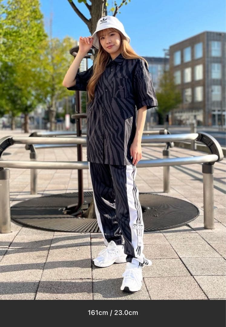 アディダス アスター adidas ASTIR 厚底スニーカー