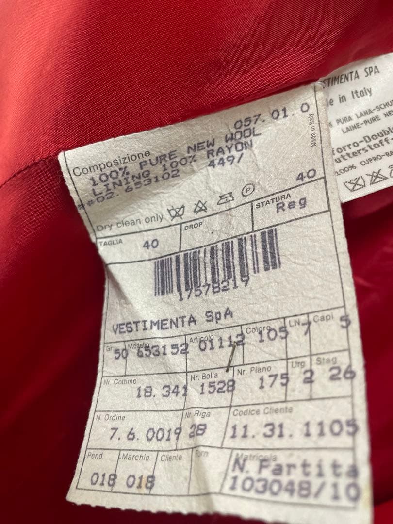 ジョルジオアルマーニ　テーラードジャケット 赤 40サイズ