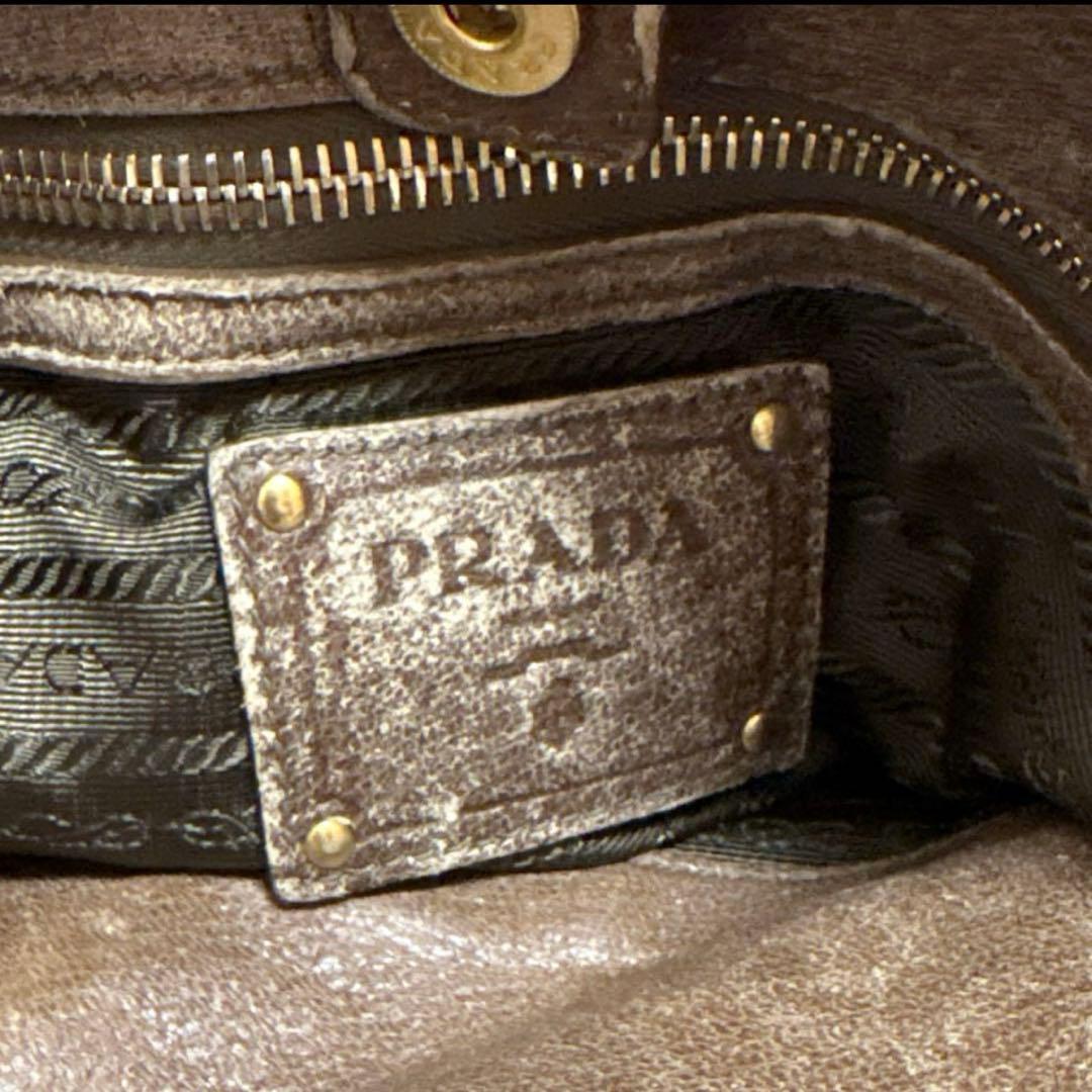 バッグ 90s Prada archive leather hand bag