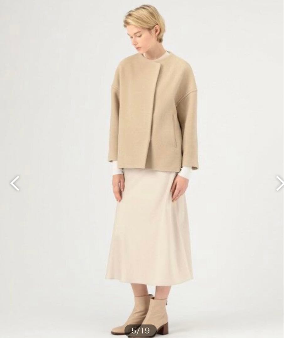 トゥモローランド　ウールナイロンベロア コクーンコート