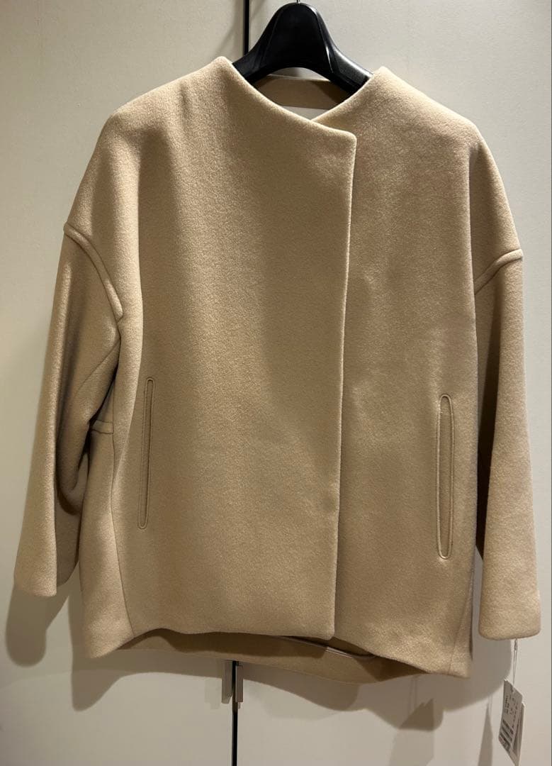 トゥモローランド　ウールナイロンベロア コクーンコート