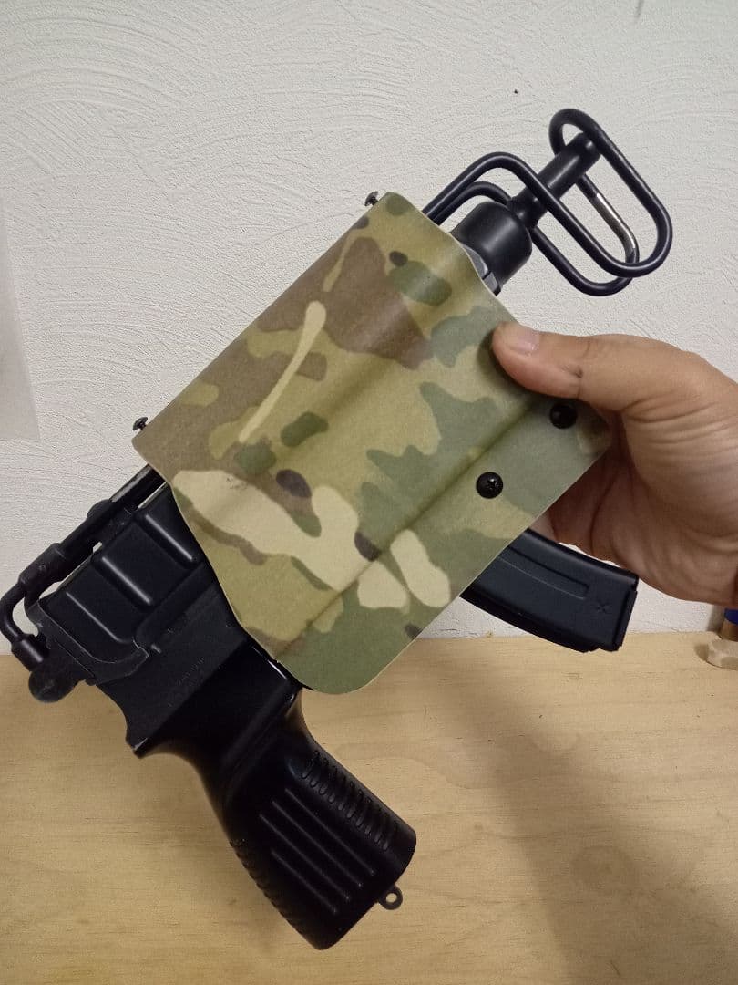 スコーピオン用ホルスター