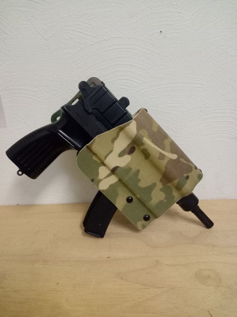 スコーピオン用ホルスター