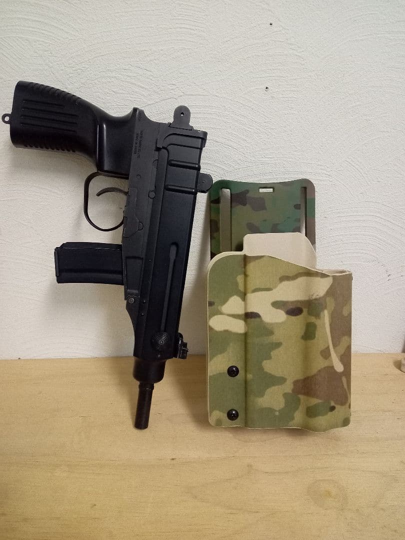 スコーピオン用ホルスター