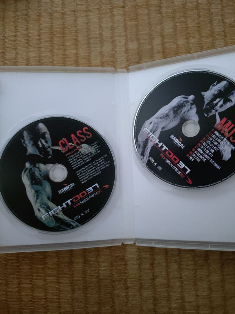 FIGHT DO37 CDとDVD