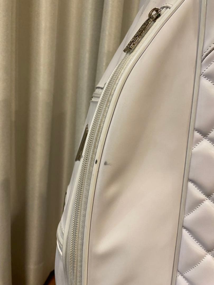 WAAC ホワイト キャディバッグとカートバック