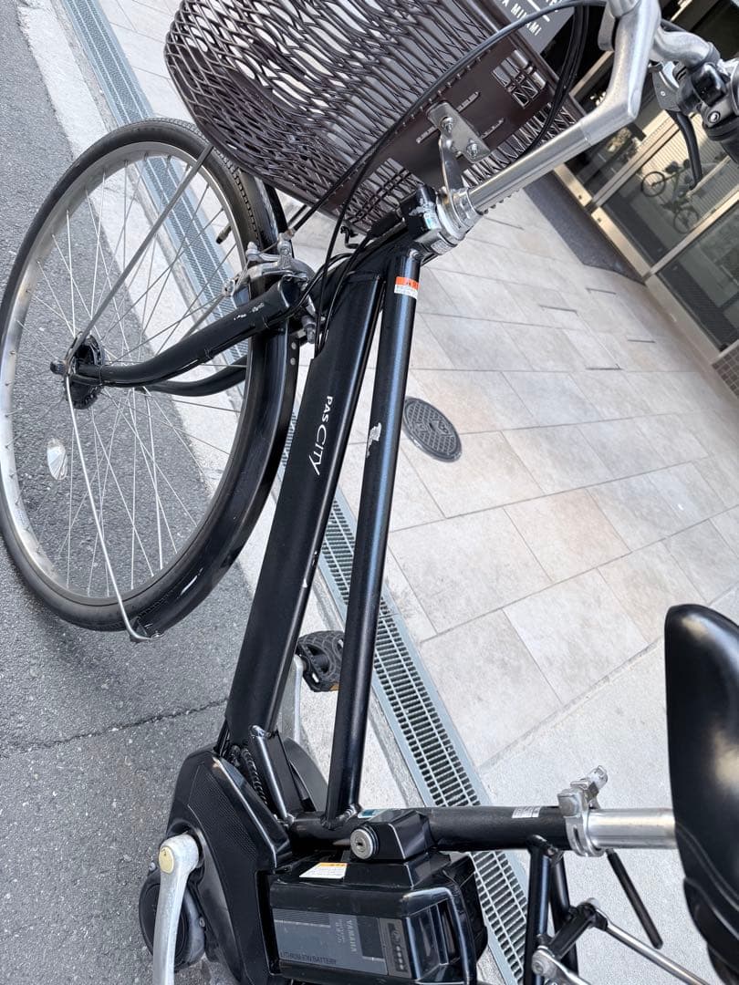 大阪府　ヤマハ　シティタイプ 電動アシスト自転車 バッテリー8.7ah