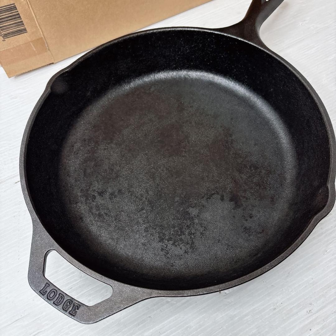 SS22 Supreme Lodge ロッジ スキレット　シュプリーム