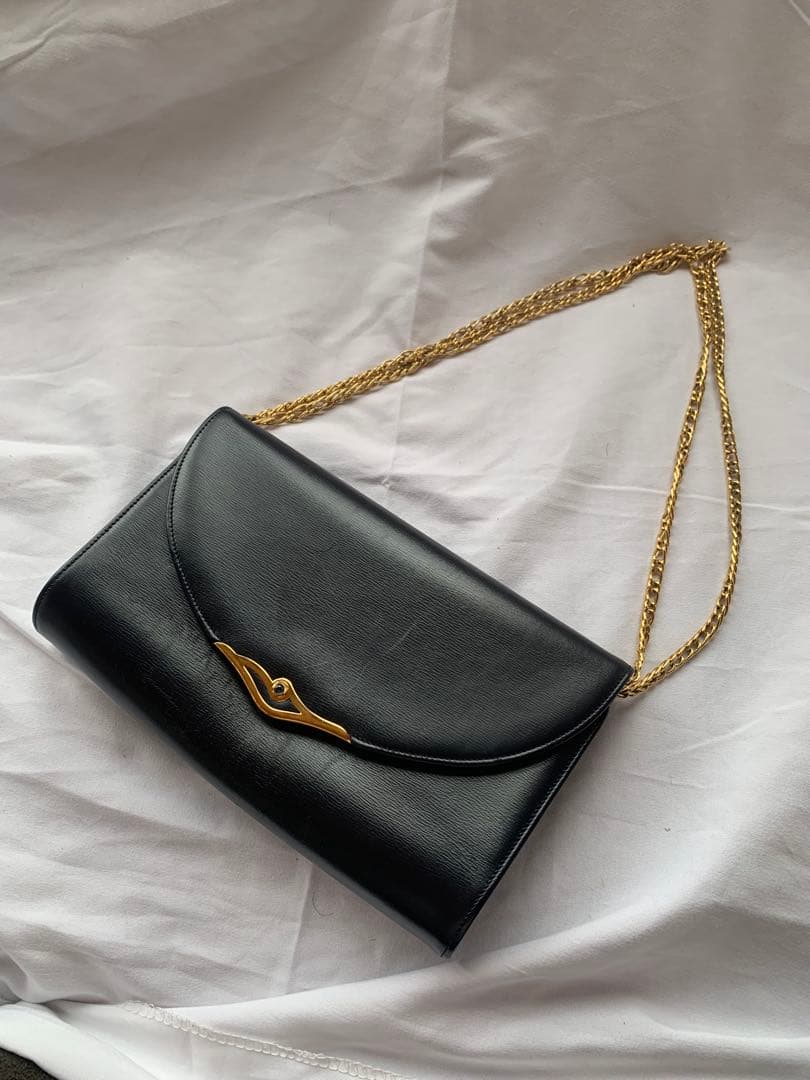 Cartier 　サファイアライン　フラップバッグ　クラッチ　チェーンショルダー