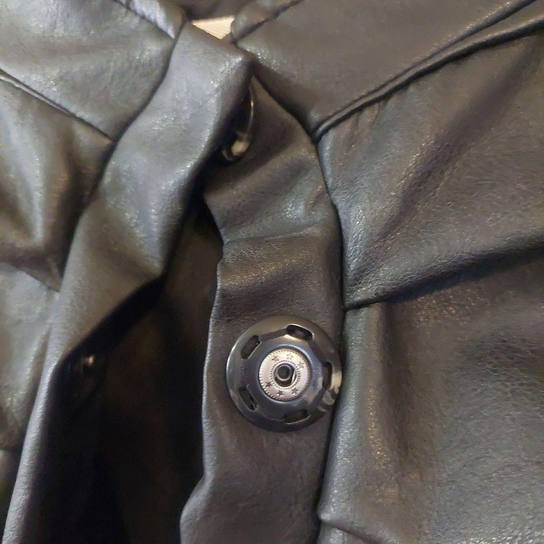 Ross⭐リアルレザー⭐アルパカ⭐黒⭐個性的スナップボタン⭐イタリア製