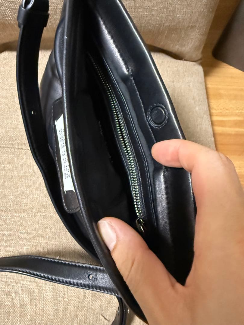 【美品】マルジェラ グラムスラム ショルダーバッグ ブラック レザー