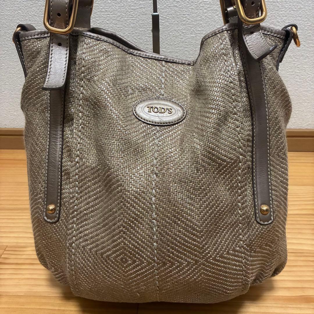 Tod's トッズ Gライン 2way ゴールド金具 ロゴ 刻印 大容量 肩掛け