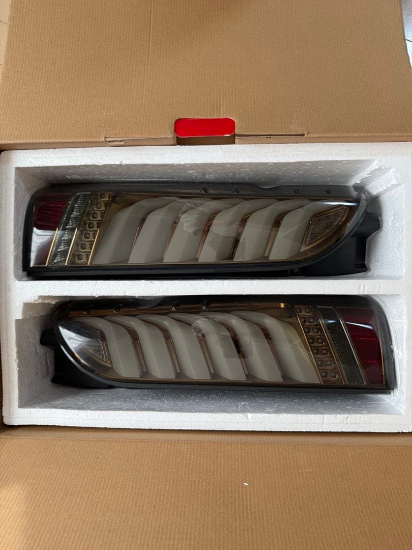 Valenti ULTRA SIGMA LEDテールランプ