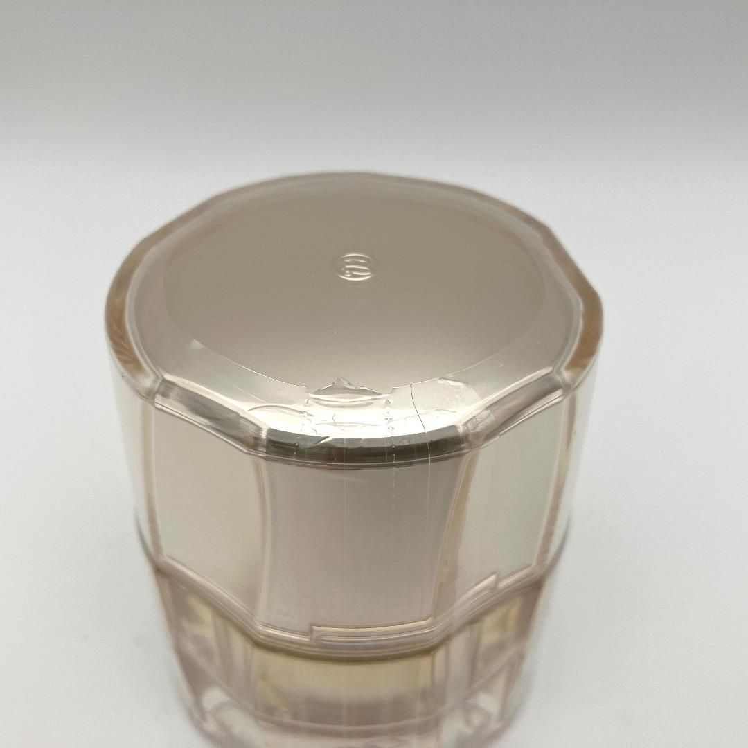 未使用品 メナード イルネージュ クリームC エモリエントクリーム 30g