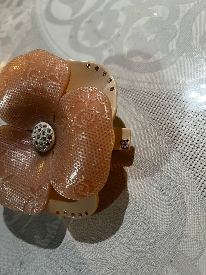 アレクサンドルドゥパリ　カメリア　ヘアアクセサリー　バレッタ