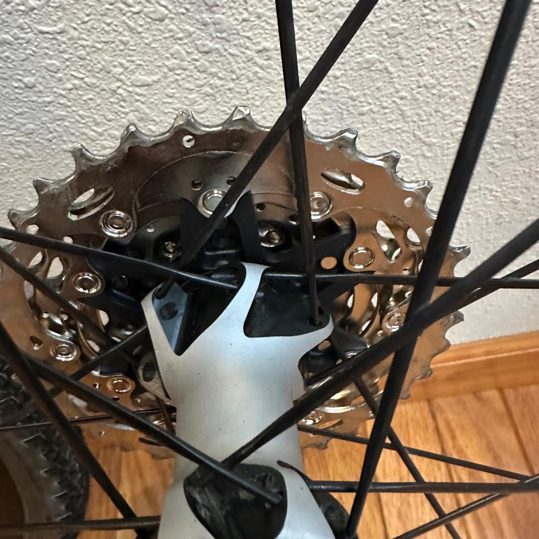 DT SWISS PR1600 Spline 32 アルミホイールセット