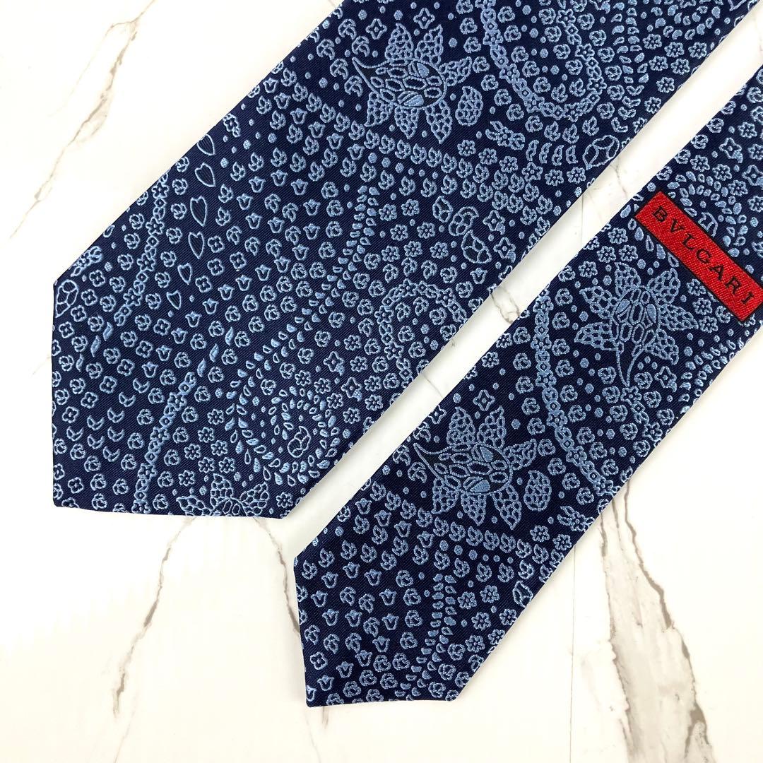 未使用級　ブルガリ　ネクタイ　ペイズリー柄　セッテピエゲ　ジャガード　ネイビー