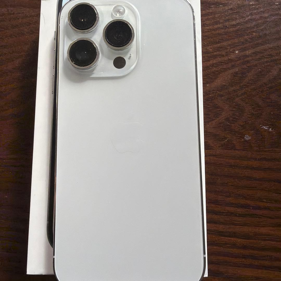 Apple iPhone 14 Pro ホワイト 本体　美品