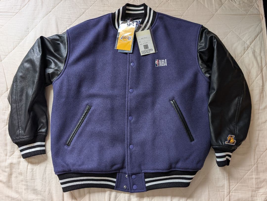 NBA LAKERS(レイカーズ) スタジャン L