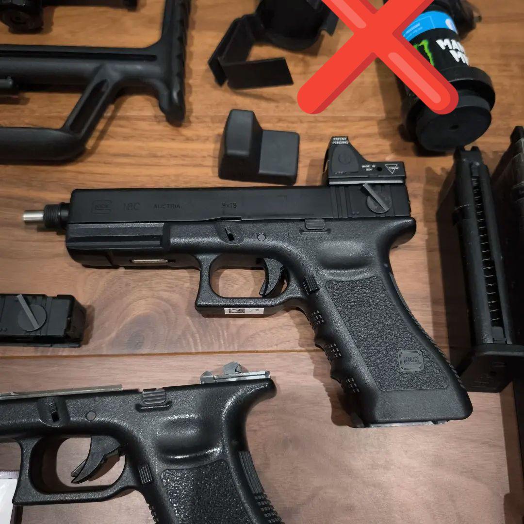 東京マルイ製Glock 18C 他 グロック関連パーツとおまけ