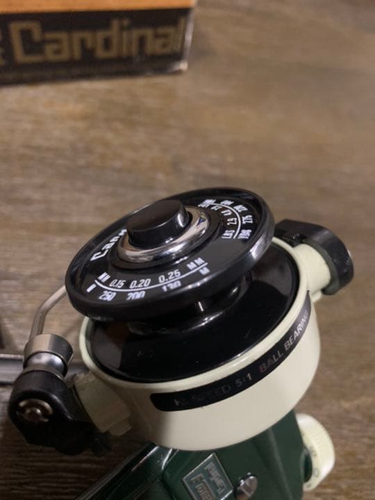 ゼブコ　zebco3 カーディナル