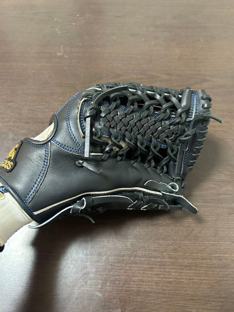 軟式　外野手用グローブ　adidas アディダス