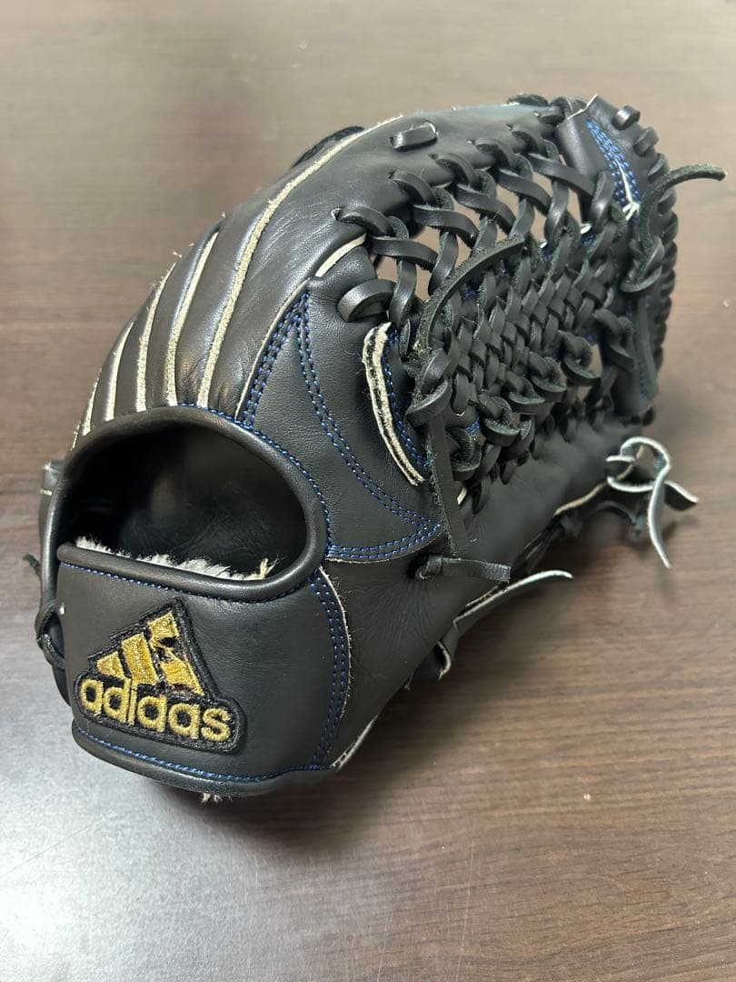 軟式　外野手用グローブ　adidas アディダス