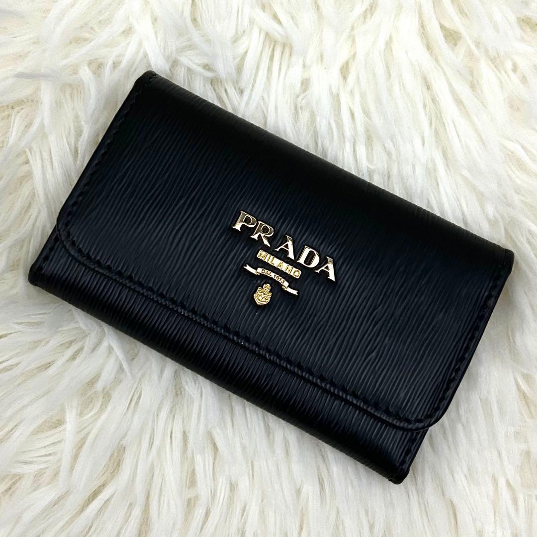 【極美品】PRADA プラダ 6連 レザーキーケース
