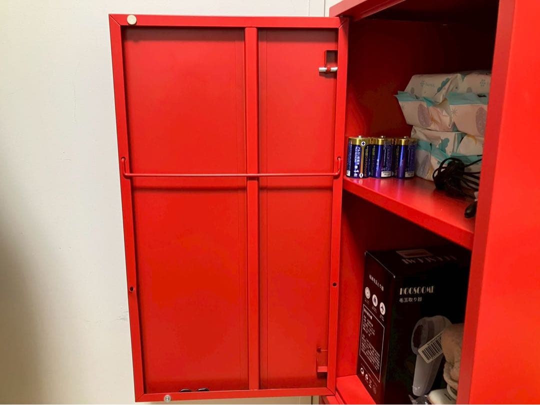 早い者勝❗IKEA キャビネット　LIXHULT リックスフルト 廃盤　レッド赤