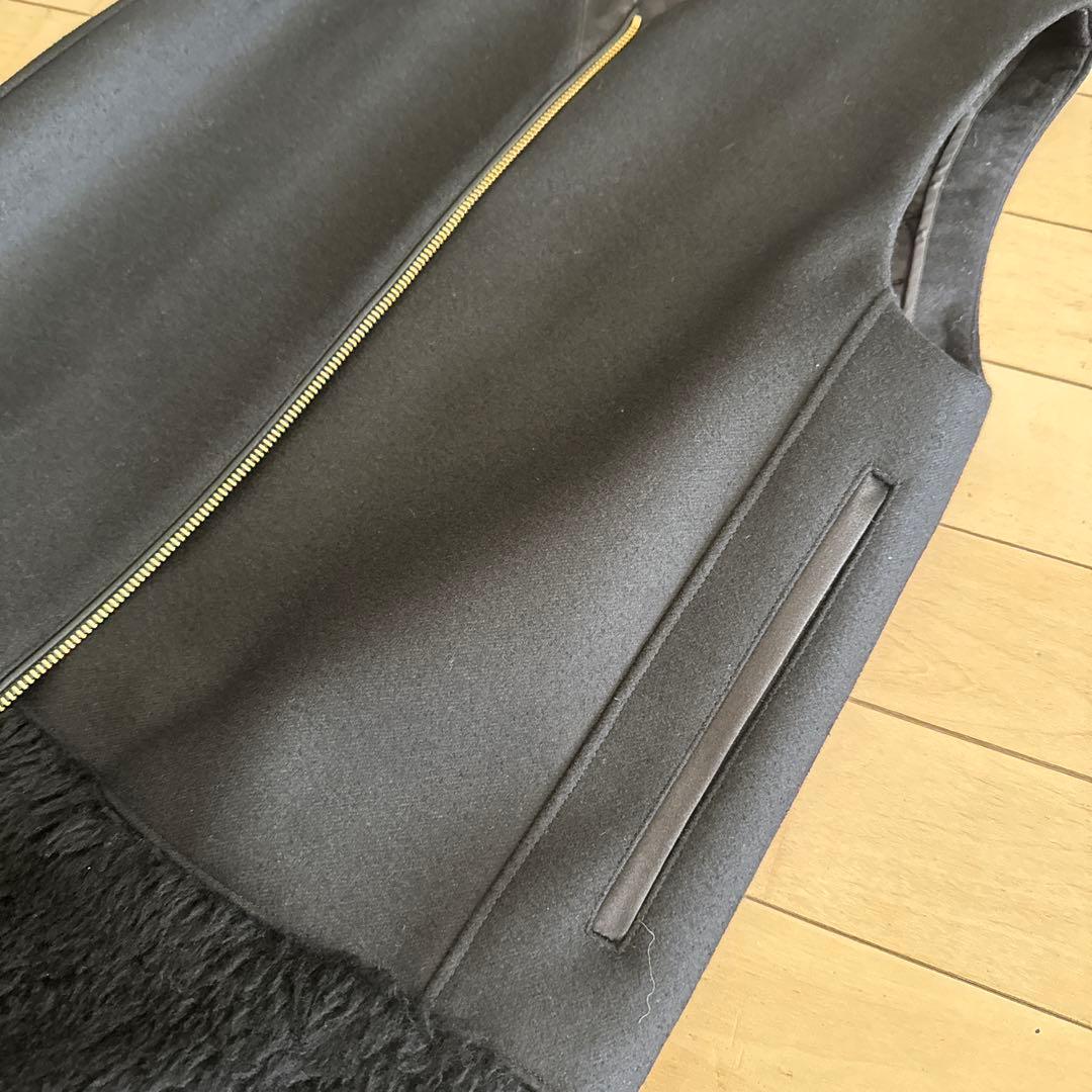 あ様　RERACS リラクスブラック ジレ ノースリーブ