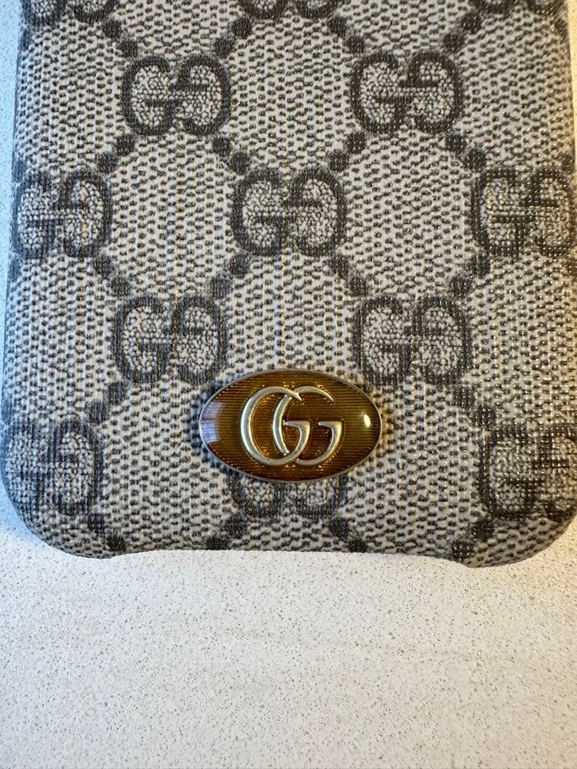 GUCCI グッチ　iPhone14proケース