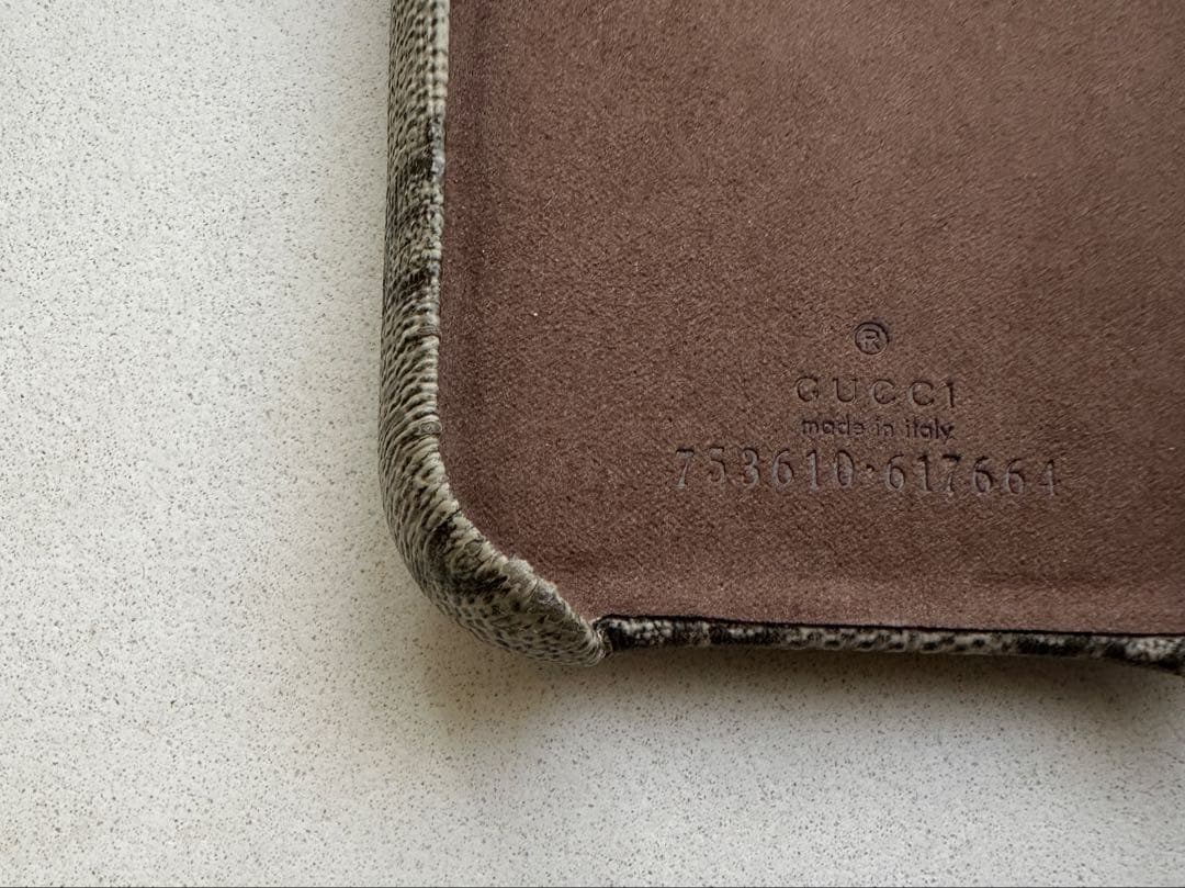 GUCCI グッチ　iPhone14proケース